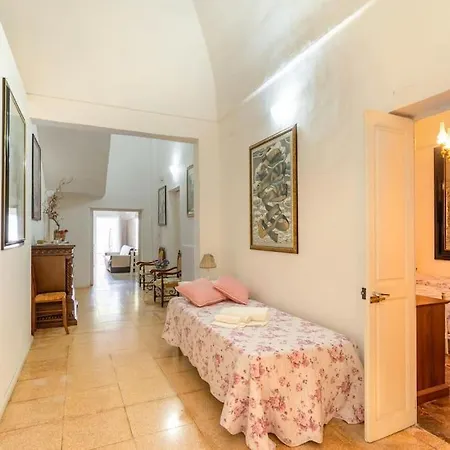 Dimora Ines Tatil Evi *