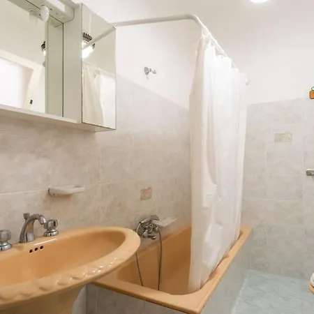 Dimora Ines Tatil Evi *